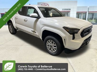 New 2025 Toyota Tacoma SR5
