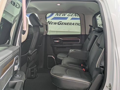 Used 2024 RAM 2500 Laramie image 11