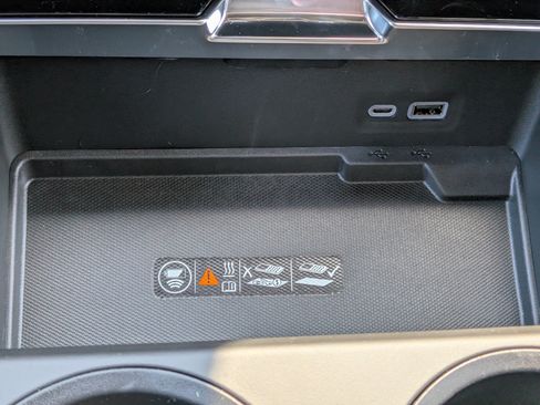 New 2026 GMC Yukon Denali Ultimate AWD/4WD image 30