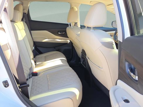 Used 2020 Nissan Murano Platinum image 18