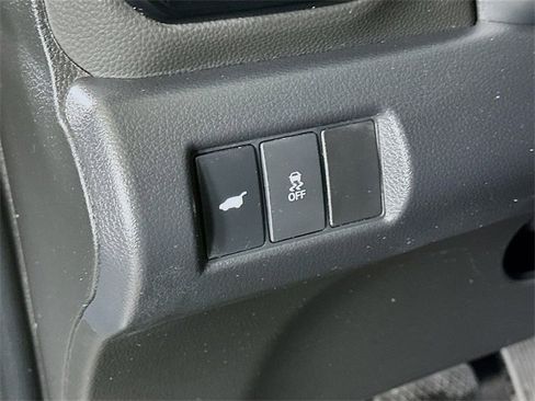 Certified 2023 Honda Pilot Touring image 23