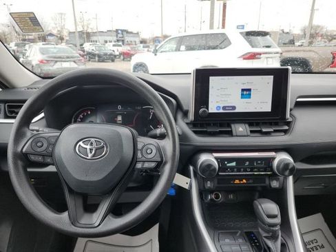 Used 2024 Toyota RAV4 LE image 11