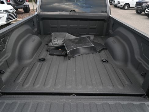 Used 2026 RAM 2500 Tradesman AWD/4WD image 32