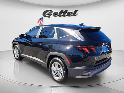 Certified 2025 Hyundai Tucson SE image 6