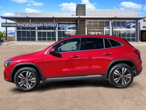 New 2026 Mercedes-Benz GLA 250 4MATIC image 4