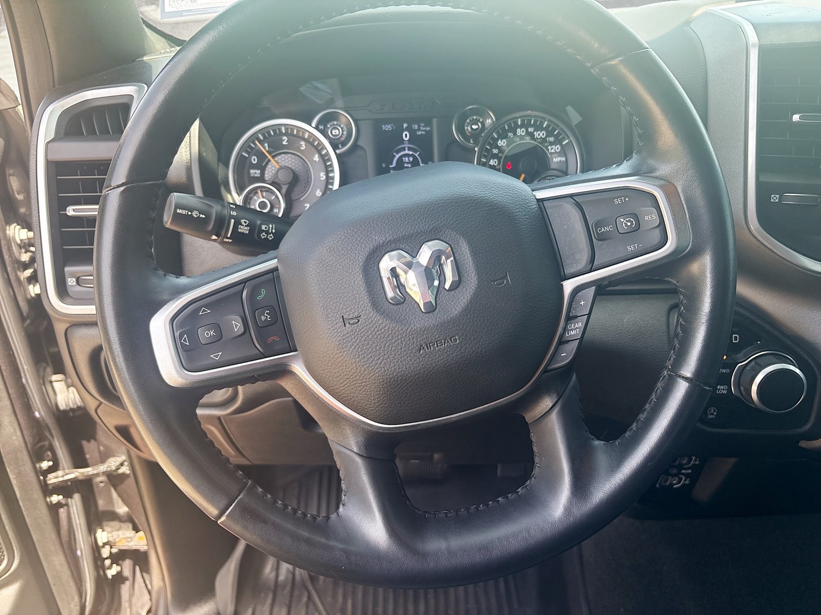 Used 2022 RAM 1500 Big Horn AWD/4WD image 11