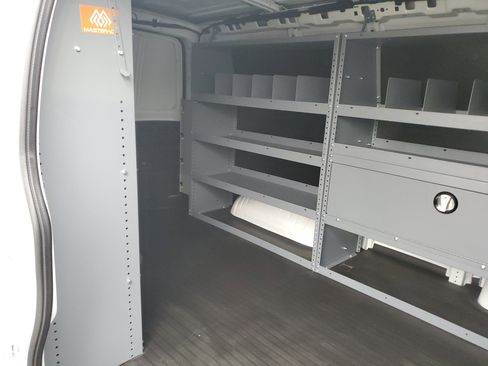 New 2025 GMC Savana 2500 w/ Driver Convenience Package image 27