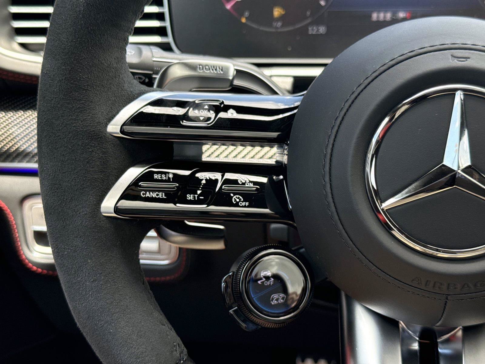 New 2026 Mercedes-Benz GLE 53 AMG 4MATIC Coupe image 32