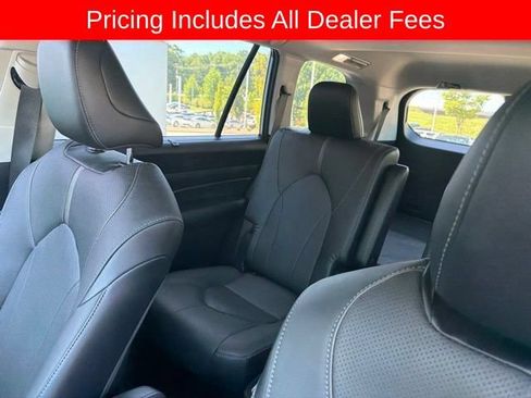 Used 2024 Toyota Grand Highlander AWD image 5