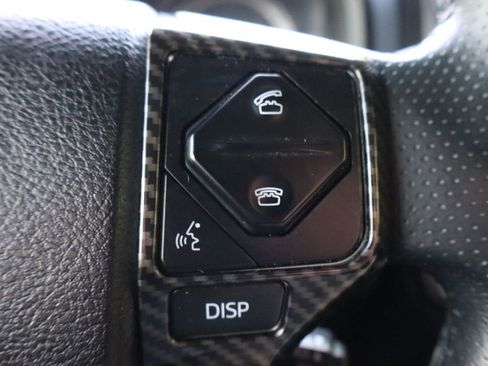 Used 2017 Toyota 4Runner SR5 AWD/4WD image 30