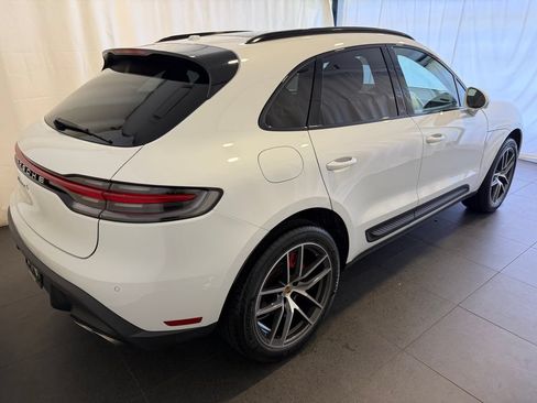 Certified 2023 Porsche Macan S AWD/4WD image 9