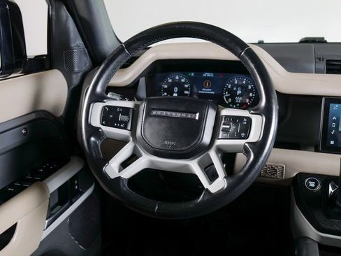 Used 2020 Land Rover Defender 110 HSE image 12