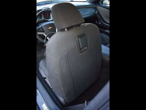 Used 2015 Chevrolet Camaro LS RWD image 18