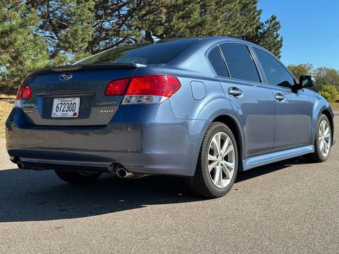 Used 2013 Subaru Legacy 3.6R Limited image 3