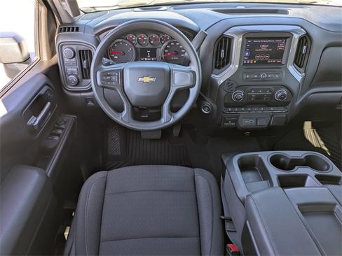 Used 2024 Chevrolet Silverado 2500 Custom w/ Custom Value Package image 21