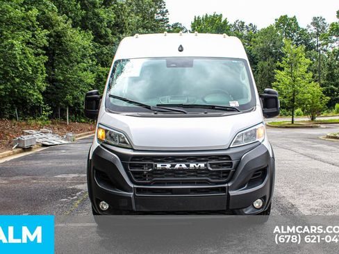 Used 2025 RAM ProMaster 2500 w/ Convenience Group FWD image 9