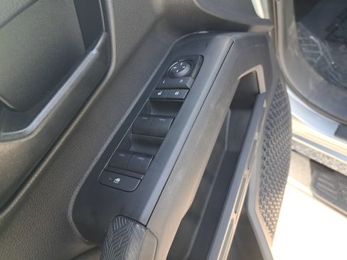 Used 2024 Toyota Tacoma SR5 image 17