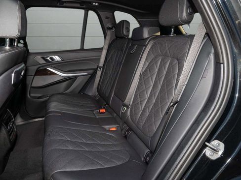 Used 2024 BMW X5 xDrive50e image 19