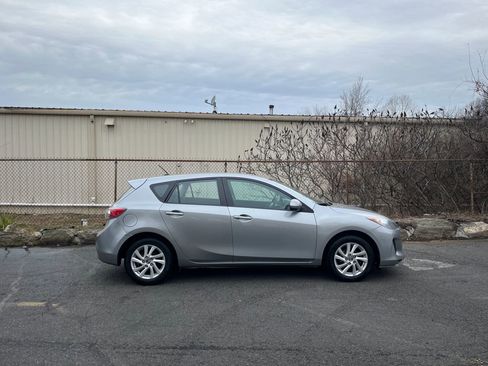 Used 2013 MAZDA MAZDA3 i Touring image 30