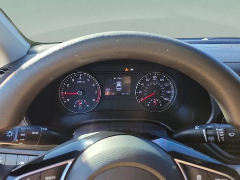 Used 2019 Kia Forte LXS image 12