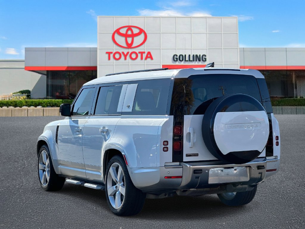 Used 2023 Land Rover Defender 130 First Edition AWD/4WD image 4