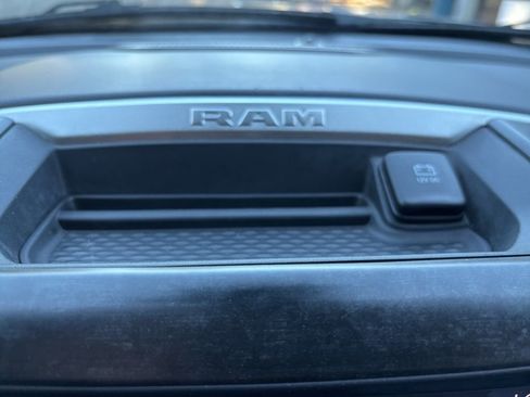 Used 2020 RAM 1500 Big Horn AWD/4WD image 19