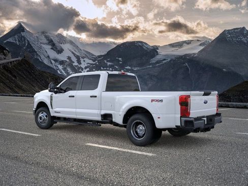 New 2026 Ford F350 XLT w/ 360-Degree Camera Package image 4