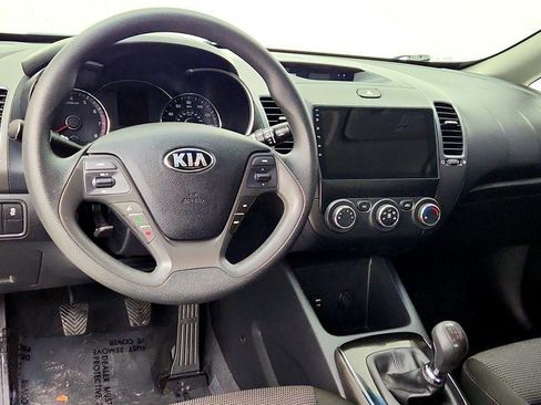Used 2017 Kia Forte LX FWD image 12