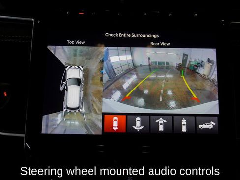 Used 2024 Jeep Grand Cherokee L Limited w/ Luxury Tech Group II image 19