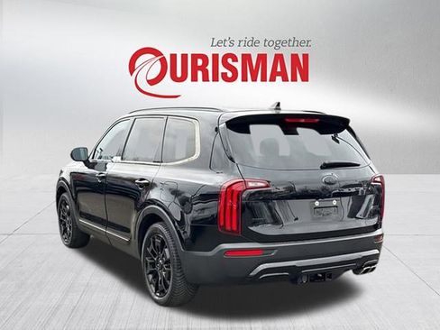 Used 2021 Kia Telluride EX w/ EX Premium Package image 4