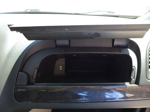 Used 2019 Dodge Grand Caravan SE w/ UConnect Hands-Free Group FWD image 41