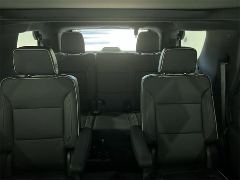 Used 2024 Chevrolet Tahoe Premier image 33