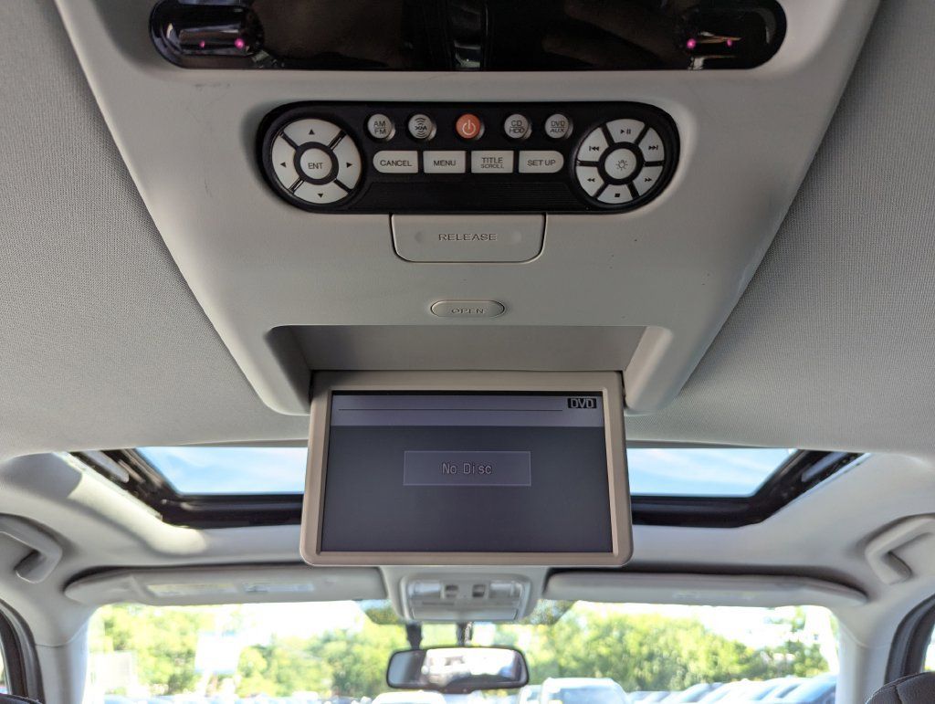 Used 2015 Honda Pilot Touring image 42