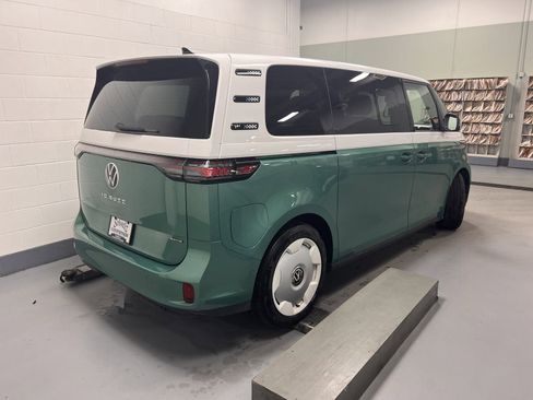 New 2025 Volkswagen ID. Buzz 1st Edition image 6