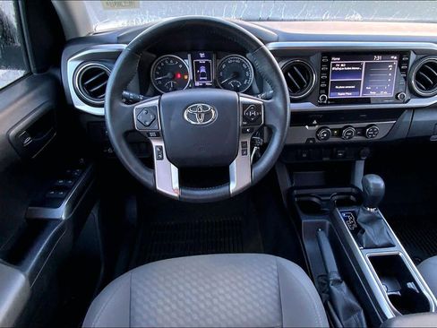 Used 2022 Toyota Tacoma SR5 image 6