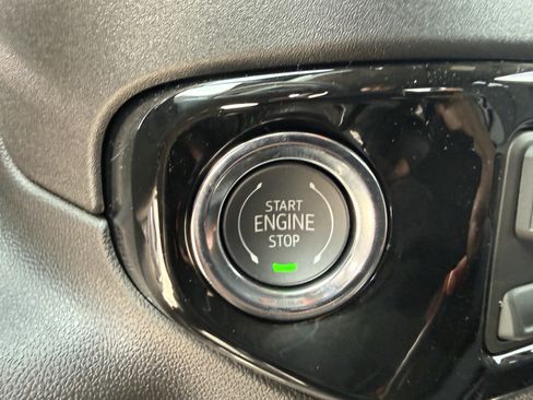 New 2026 GMC Sierra 1500 Elevation image 19