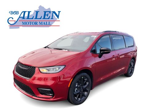 New 2026 Chrysler Pacifica Select image 1