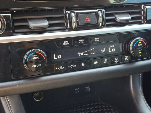 Certified 2022 Nissan Pathfinder S AWD/4WD image 15
