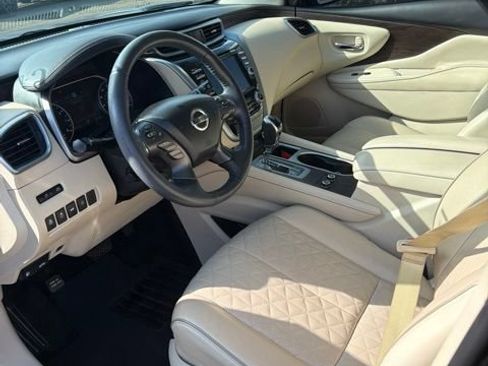 Used 2019 Nissan Murano Platinum AWD/4WD image 17
