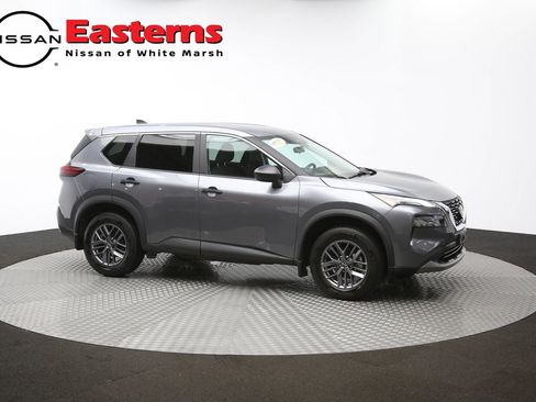 Used 2023 Nissan Rogue S image 70