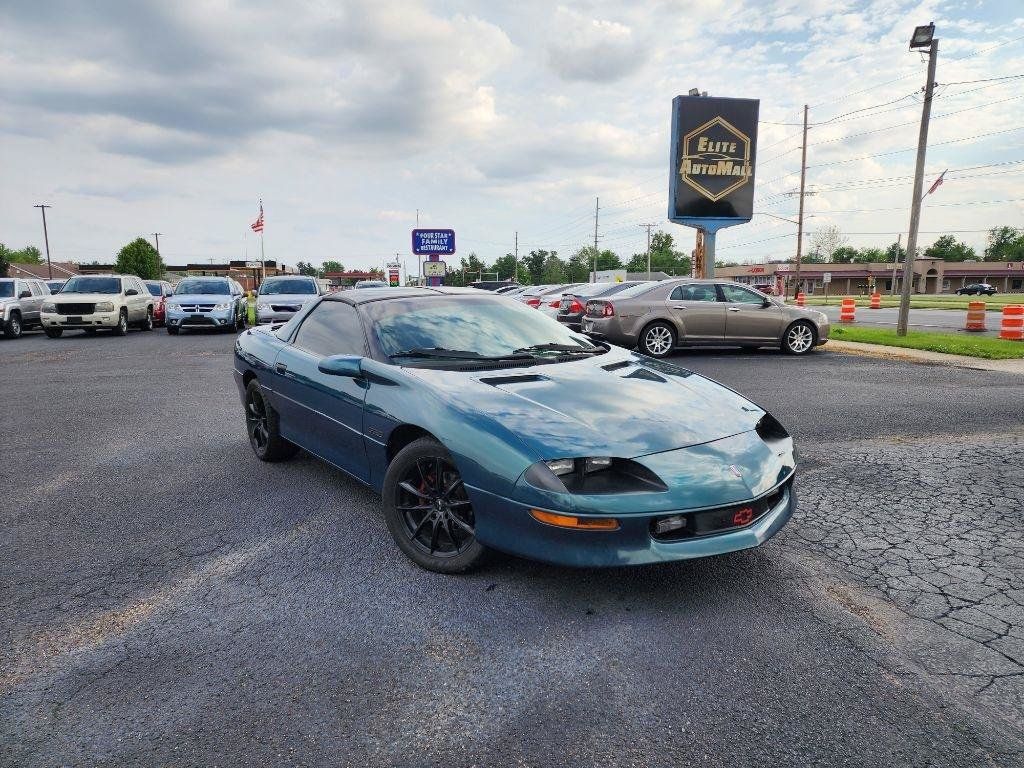 Used 1997 Chevrolet Camaro Z28 w/ Preferred Equipment Group 2 RWD image 1
