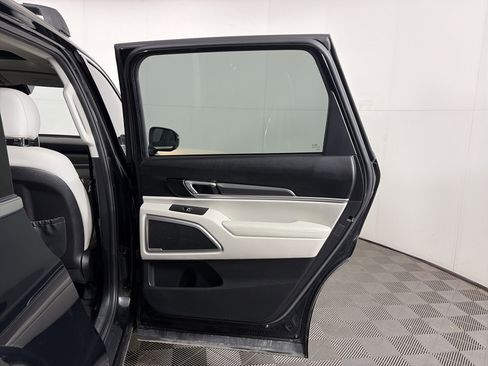 Used 2021 Kia Telluride S image 39