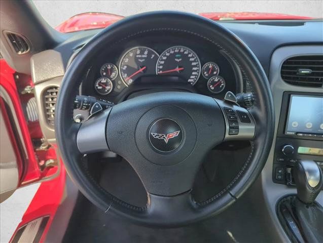 Used 2007 Chevrolet Corvette Coupe w/ Preferred Equipment Group RWD image 14