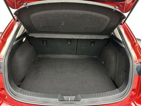 Used 2017 MAZDA MAZDA3 Touring image 21