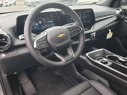 New 2026 Chevrolet Equinox LT image 9