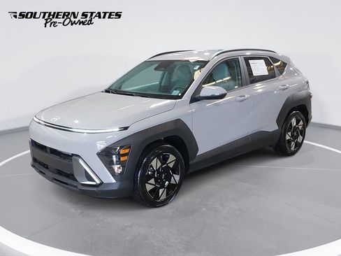 Certified 2025 Hyundai Kona SEL FWD image 1