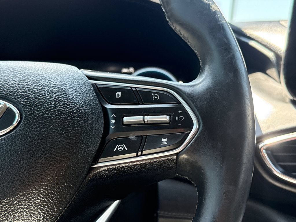 Used 2022 Hyundai Santa Fe Limited FWD image 27