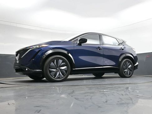 Used 2023 Nissan Ariya FWD image 44