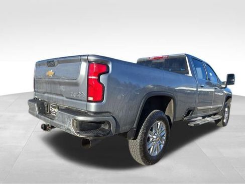 Used 2025 Chevrolet Silverado 3500 High Country w/ Technology Package image 11