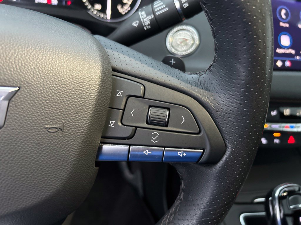 Certified 2023 Cadillac XT4 Sport w/ Cold Weather Package AWD/4WD image 24
